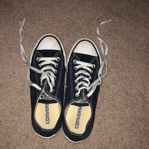 Navy Blue Converse BARELY WORN